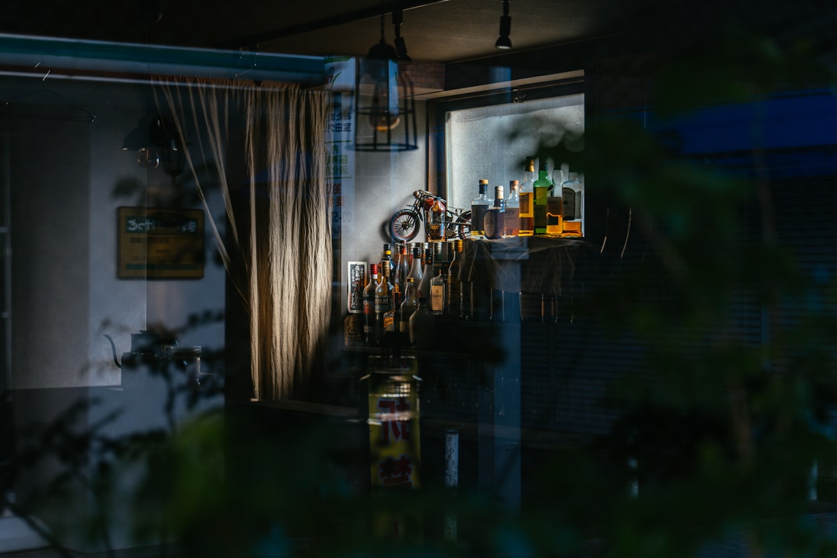El Born at night, El Paradiso speakeasy